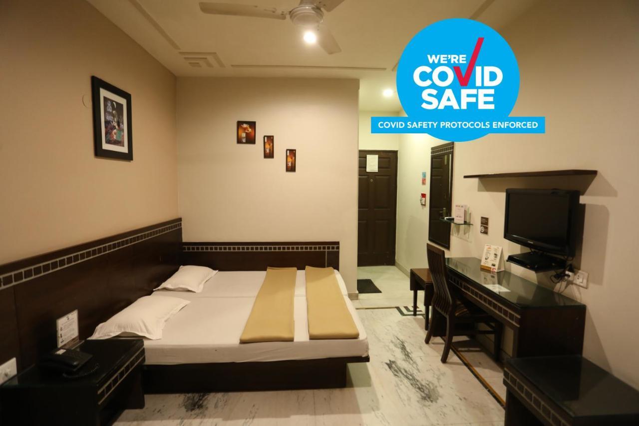 Hotel Smyle - Value Near Station