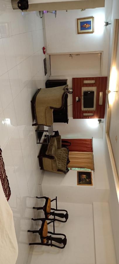 Embassy Suites Hotel 3*