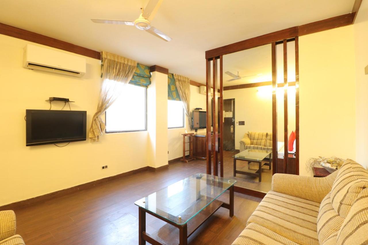 Clark Heights Hotel 3*
