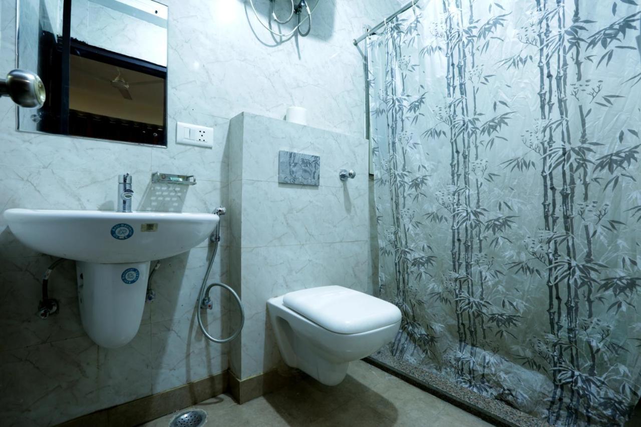 Airport Star Hotel