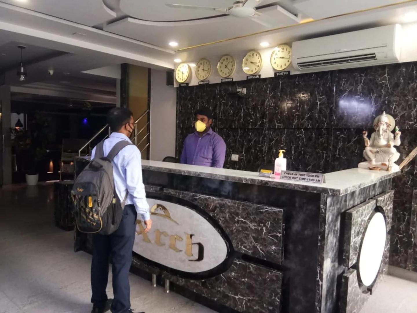 Hotel Arch - Near Aerocity