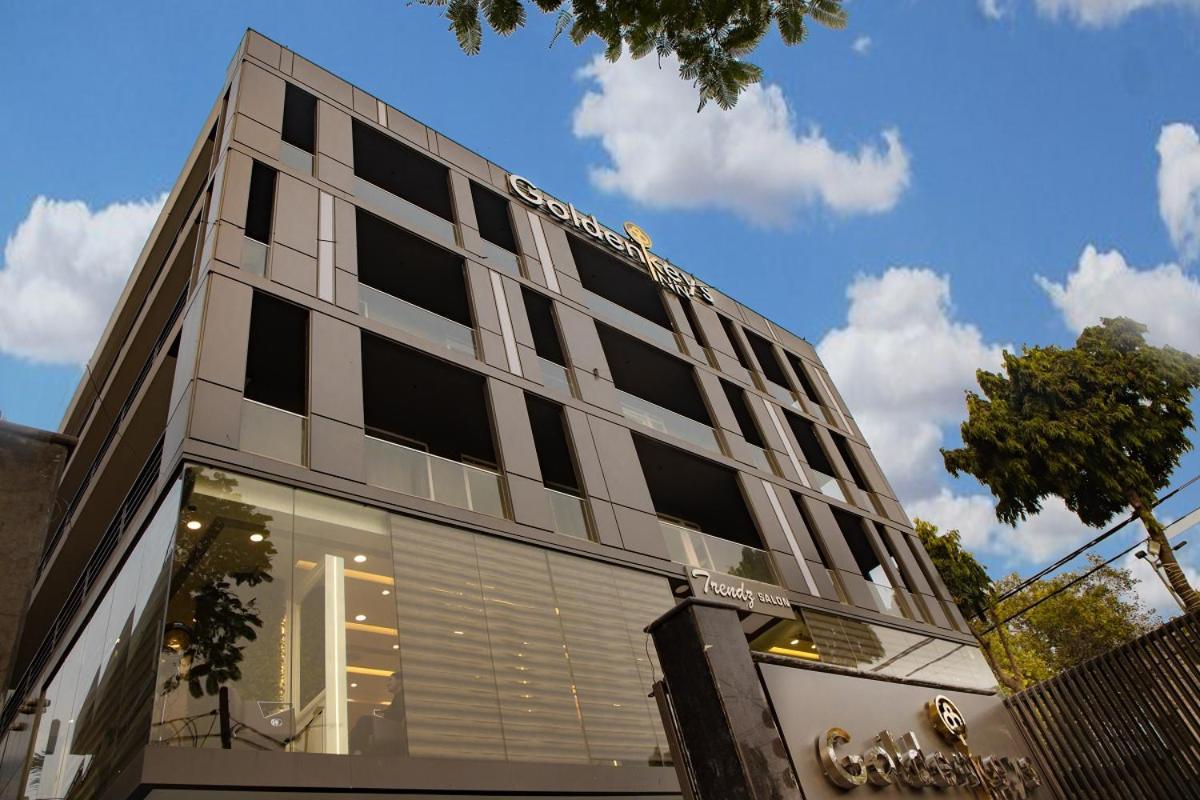 Goldenkeys Hotel 3*