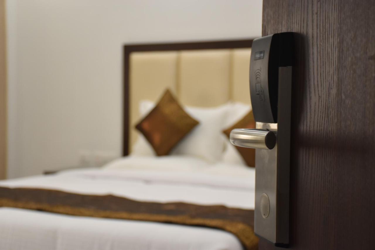 Lemon Residency - And Serviced New Delhi