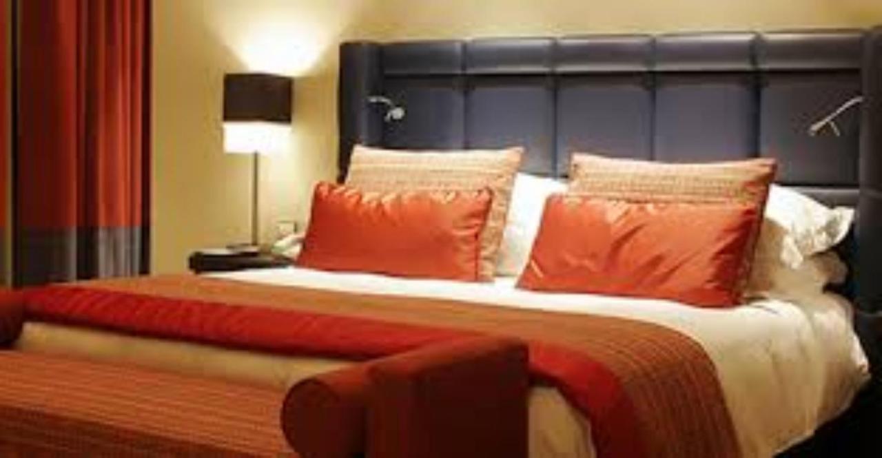 Hotel R 3*