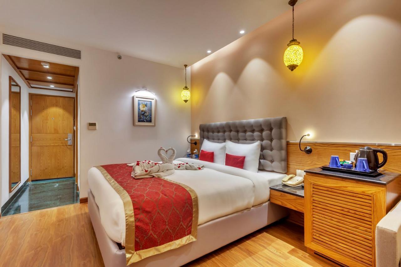 Tulip West Delhi Hotel 3*