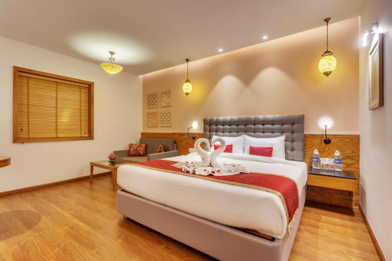 Hotel Tulip West Delhi