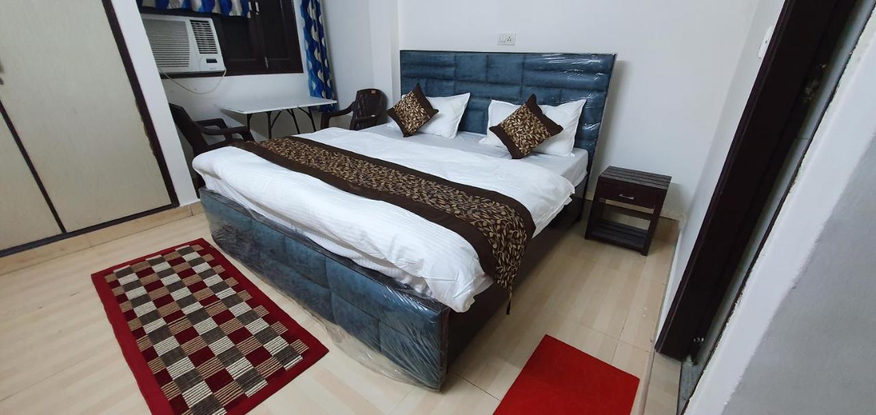 Shivam Residency 3*