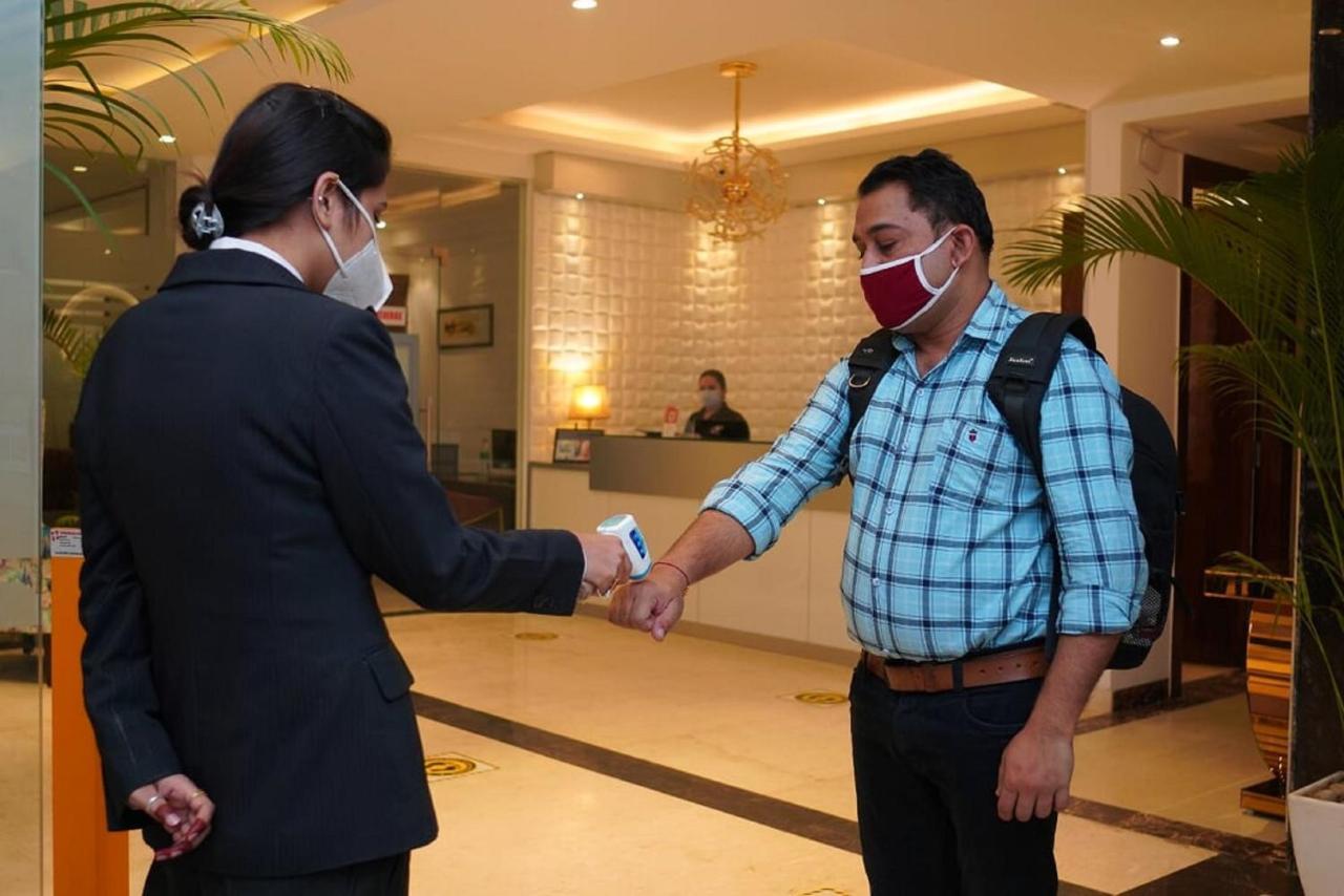 Wp D Pavillon Delhi Airport Hotel