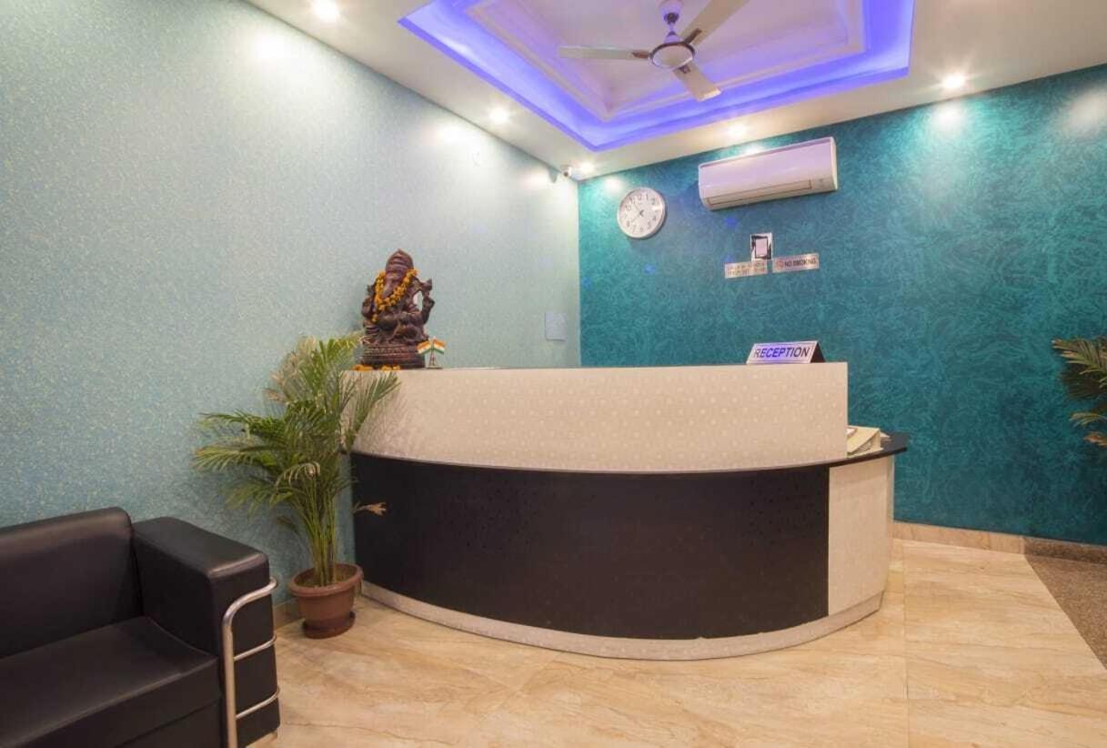 R Hotel New Delhi