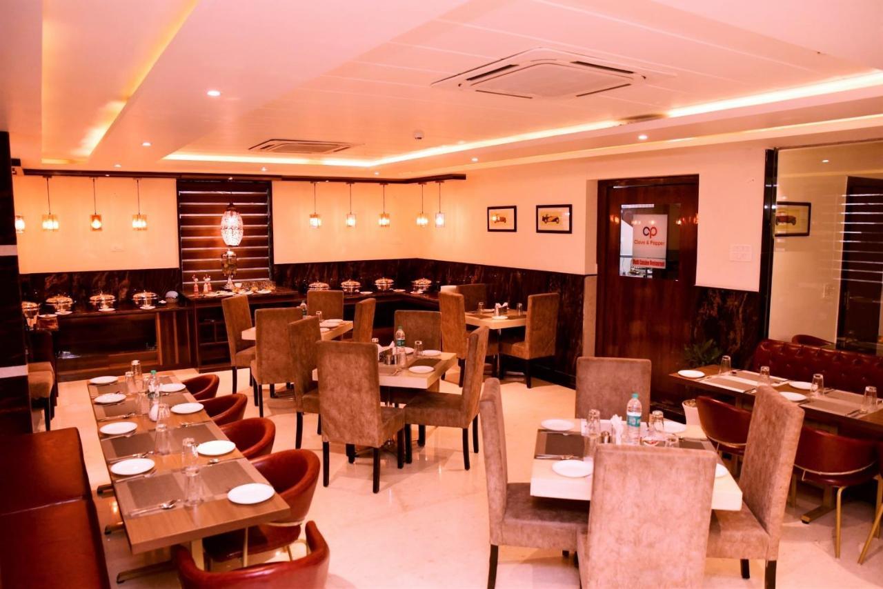 Wp D Pavillon Delhi Airport Hotel New Delhi