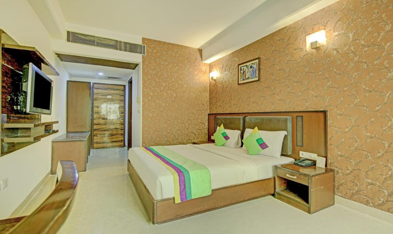 Treebo Trend Venus Hotel 3*