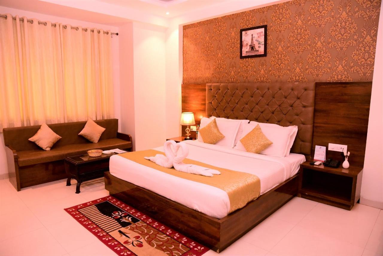 Wp D Pavillon Delhi Airport New Delhi
