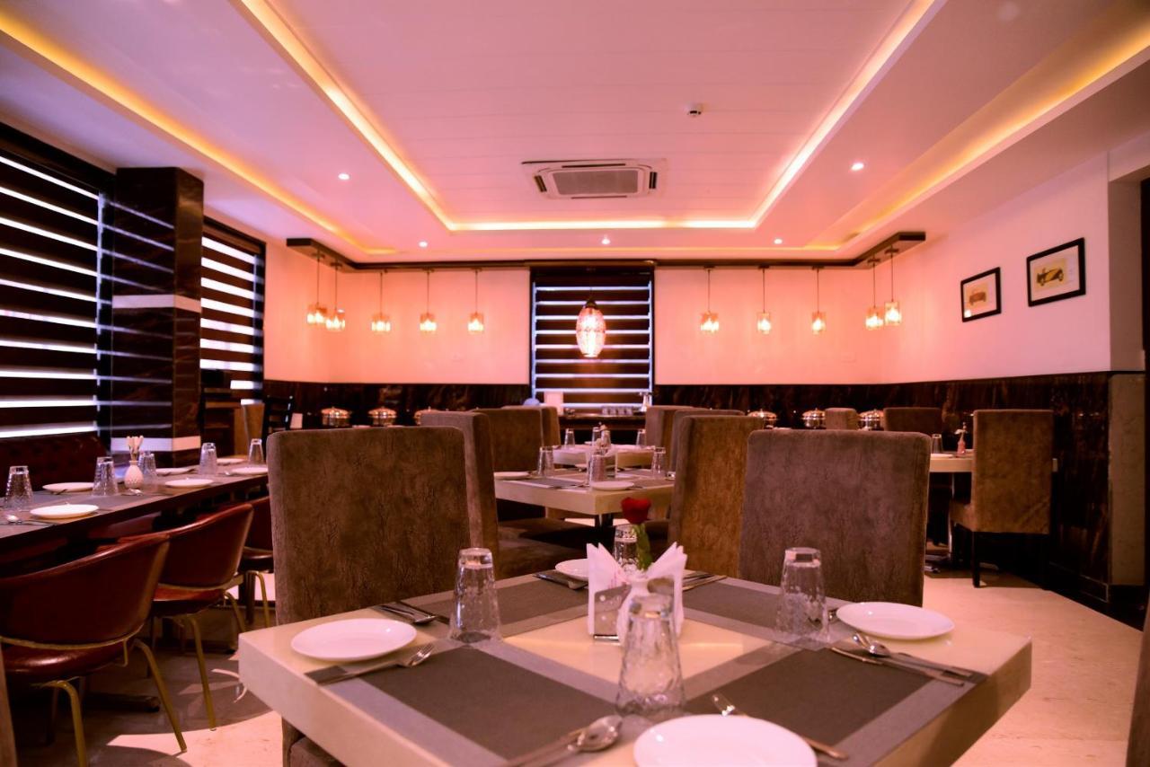 Hotel Wp D Pavillon Delhi Airport New Delhi