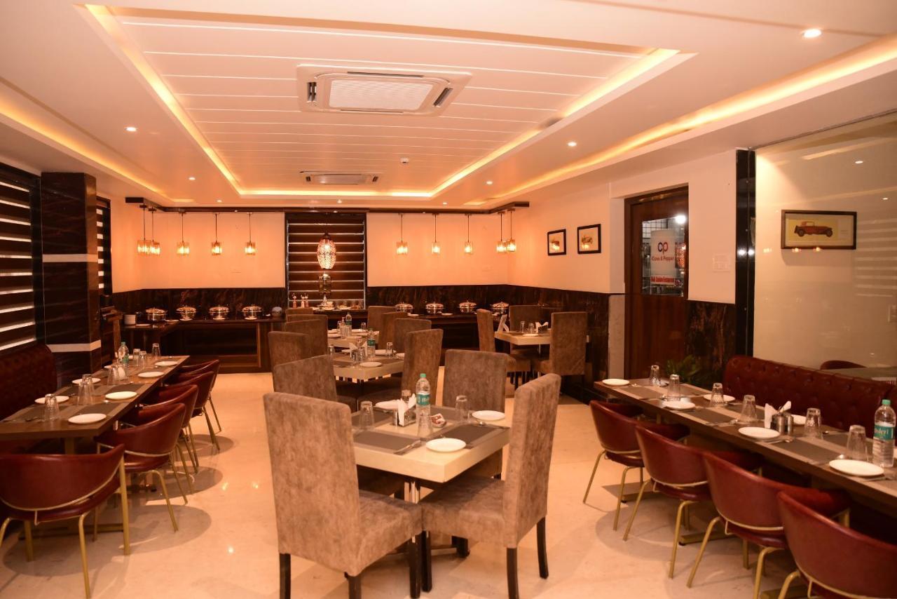 Wp D Pavillon Delhi Airport