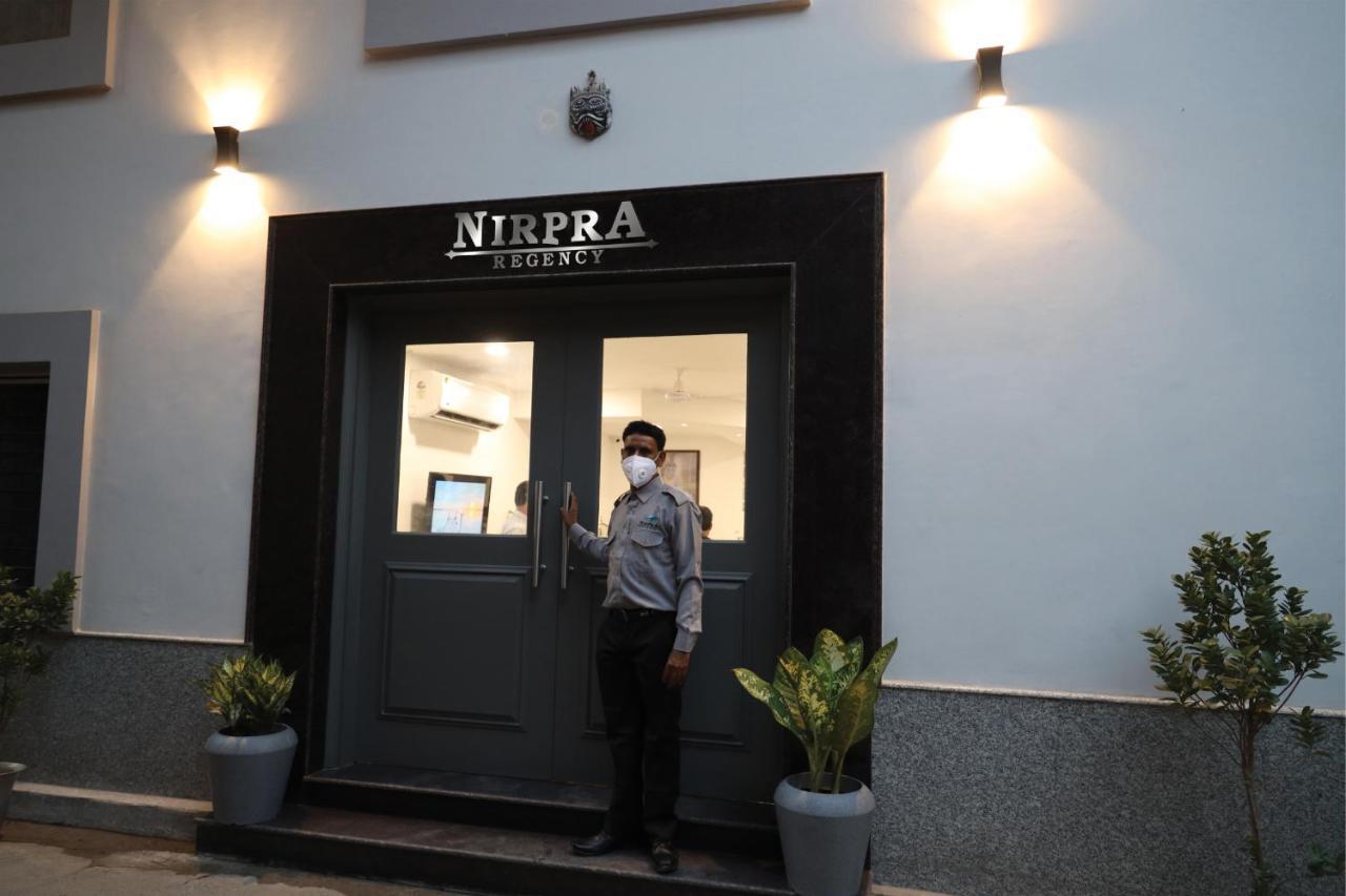 Hotel Nirpra Regency