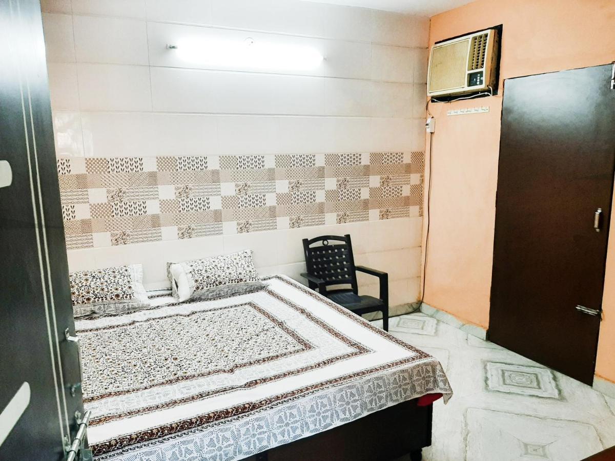 Hotel Aman Residency *