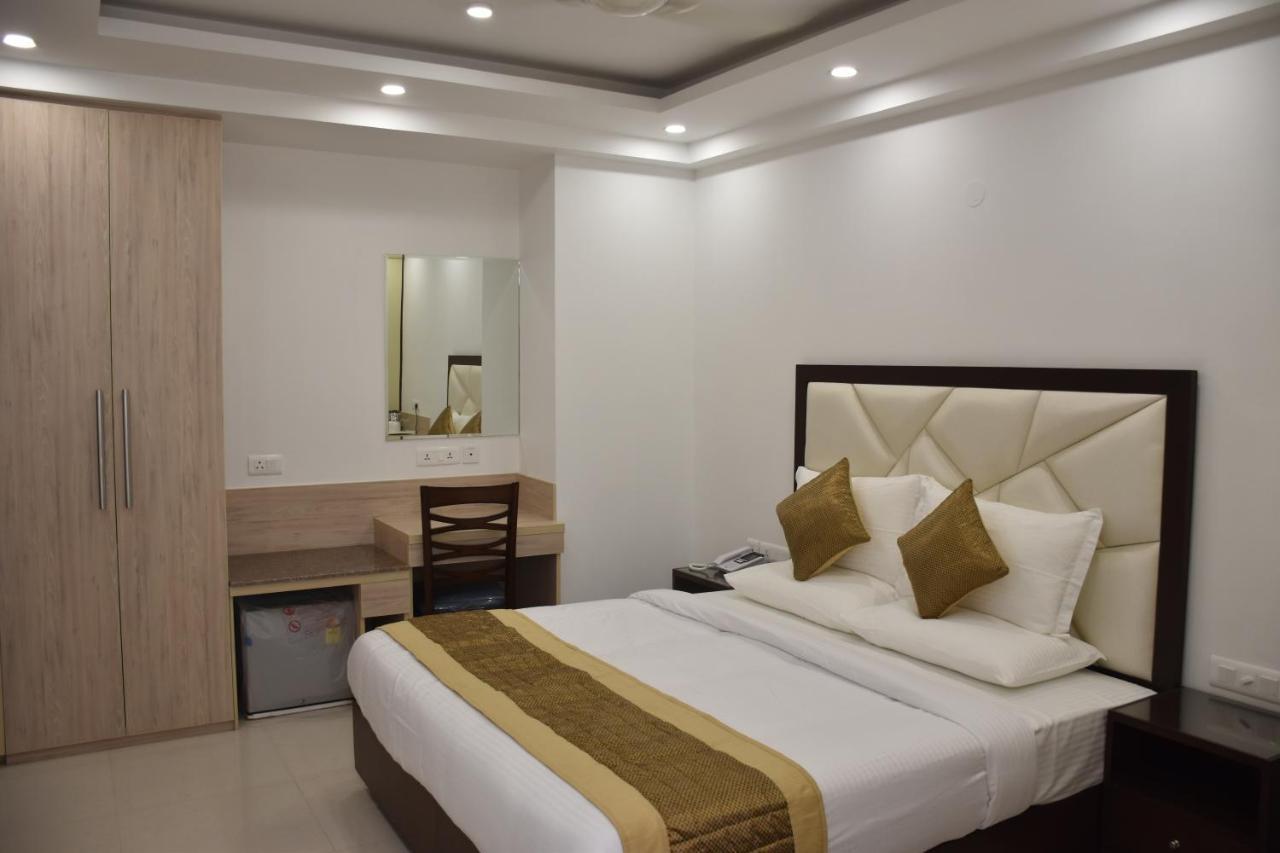 Hotel Lemon Residency - And Serviced New Delhi