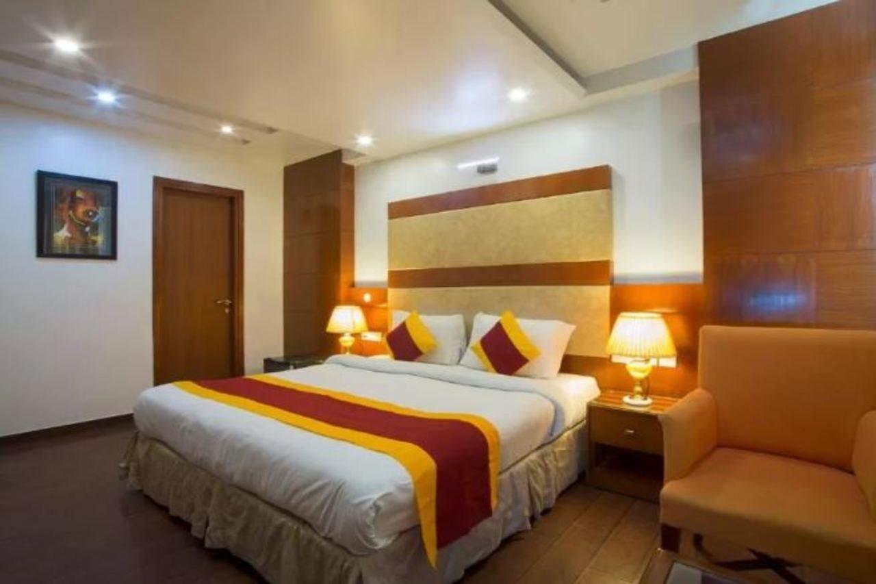 Hotel Palm Do'r Near Railway Station New Delhi