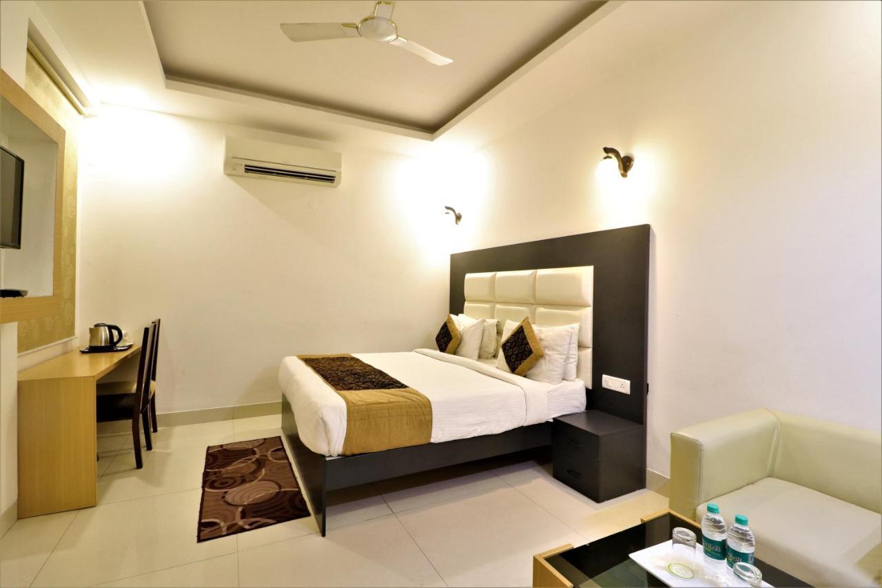 Hotel Aeropath Near Igi Airport Delhi