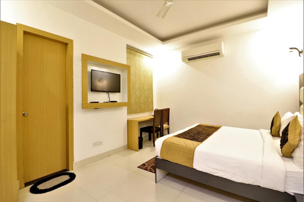 Aeropath Near Igi Airport Delhi New Delhi