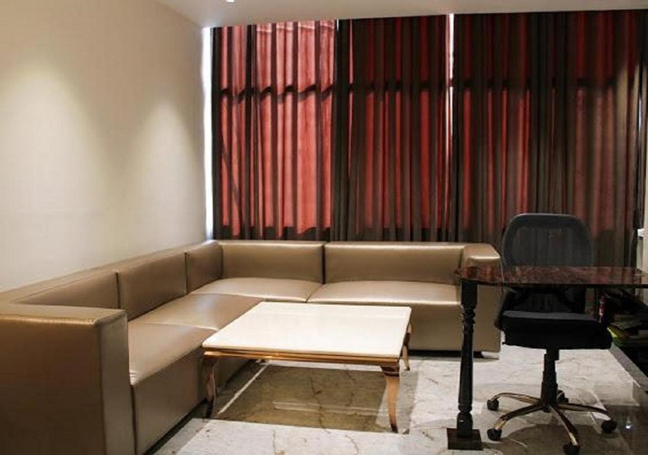 Hotel Aman Palace 3*