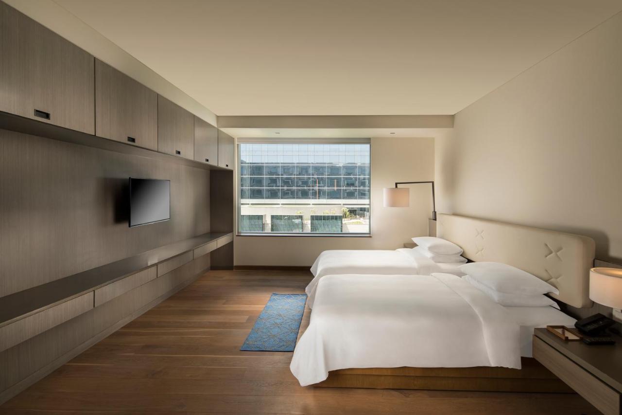 Hyatt Delhi Residences *