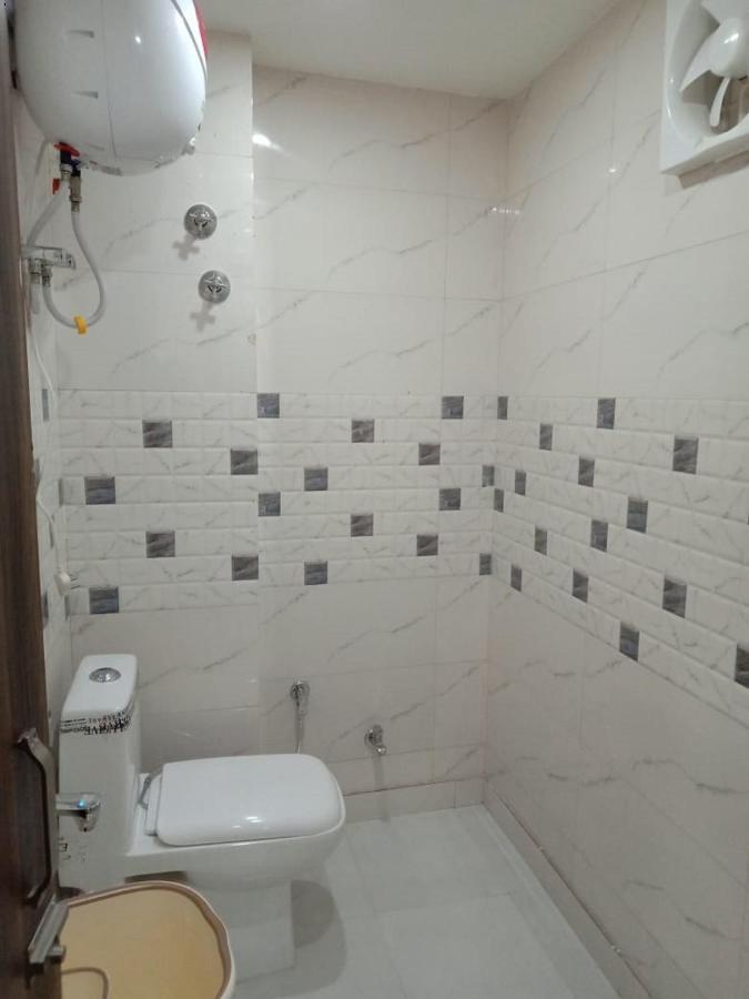 Dada Int. Dx Hotel