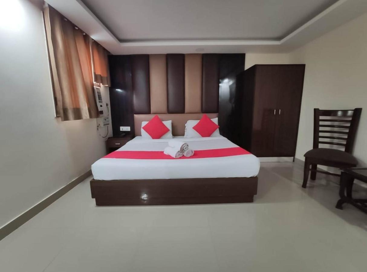 Ivy Plaza Luxury