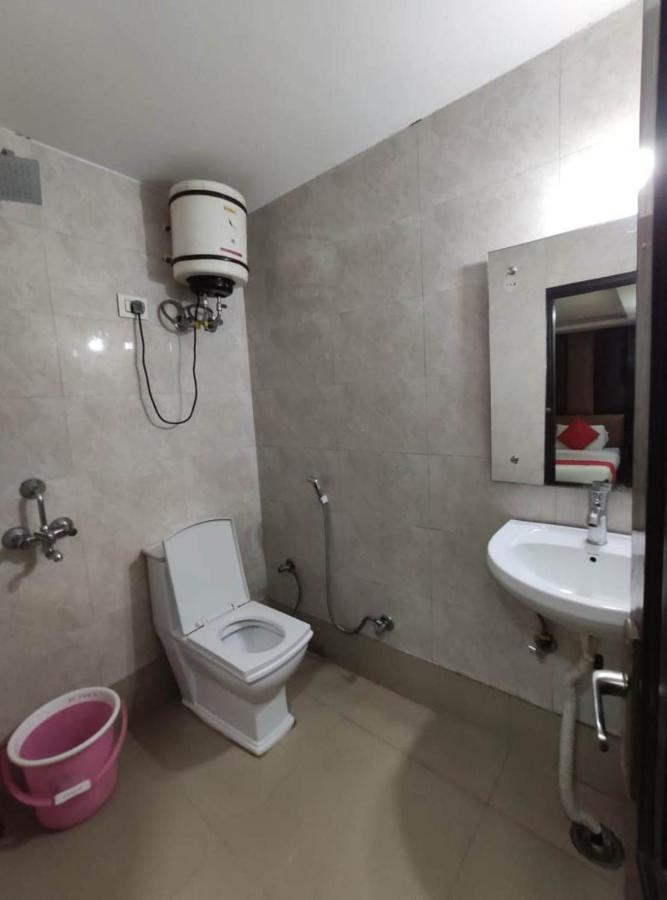 Ivy Plaza Luxury Hotel 3*