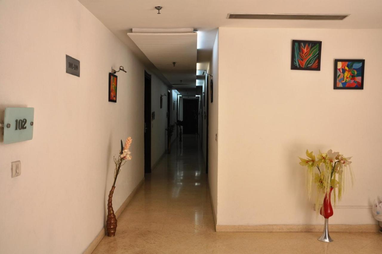 Hari's Court & 3* New Delhi