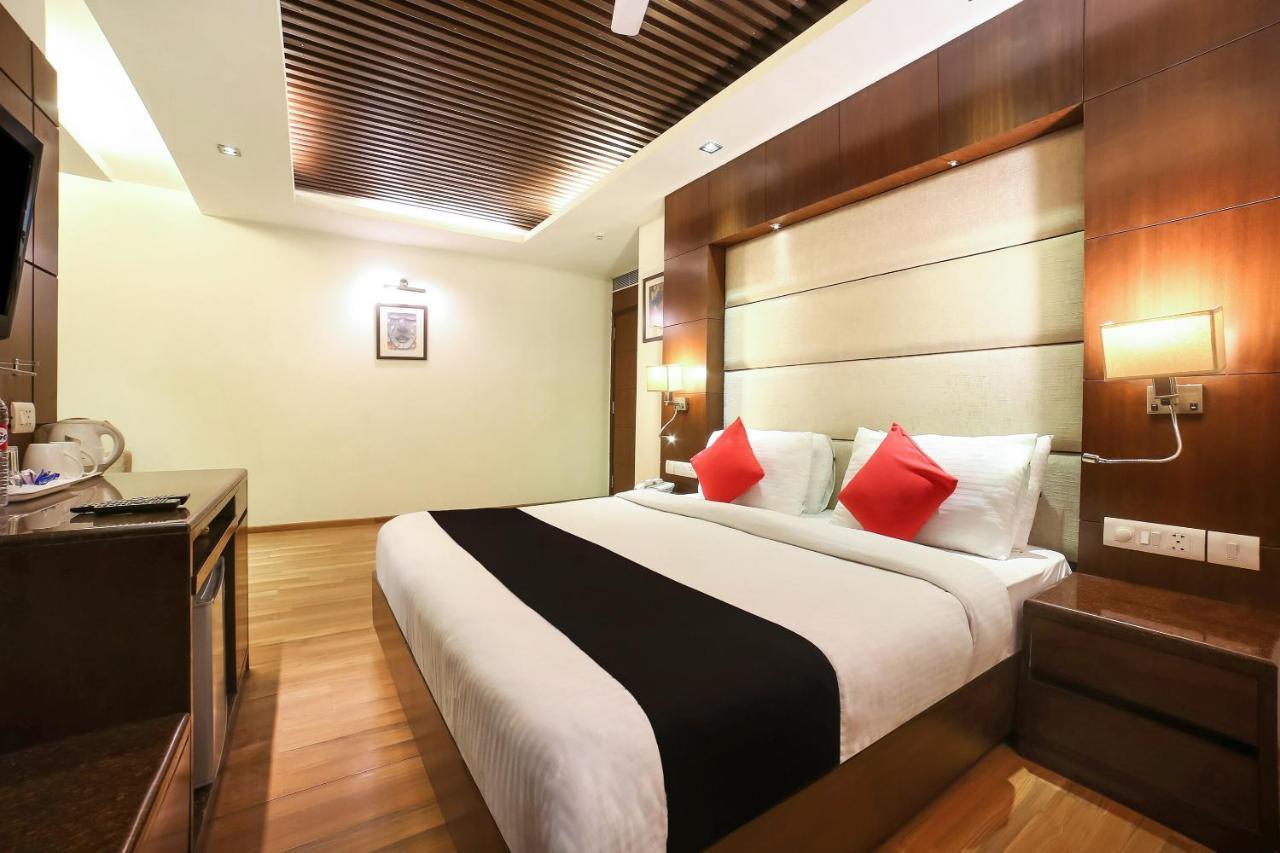 Oyo Townhouse 537 Regent Intercontinental Hotel 3*
