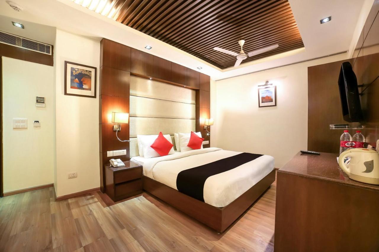 Oyo Townhouse 537 Regent Intercontinental 3*