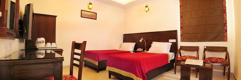 Clark Heights 3* New Delhi