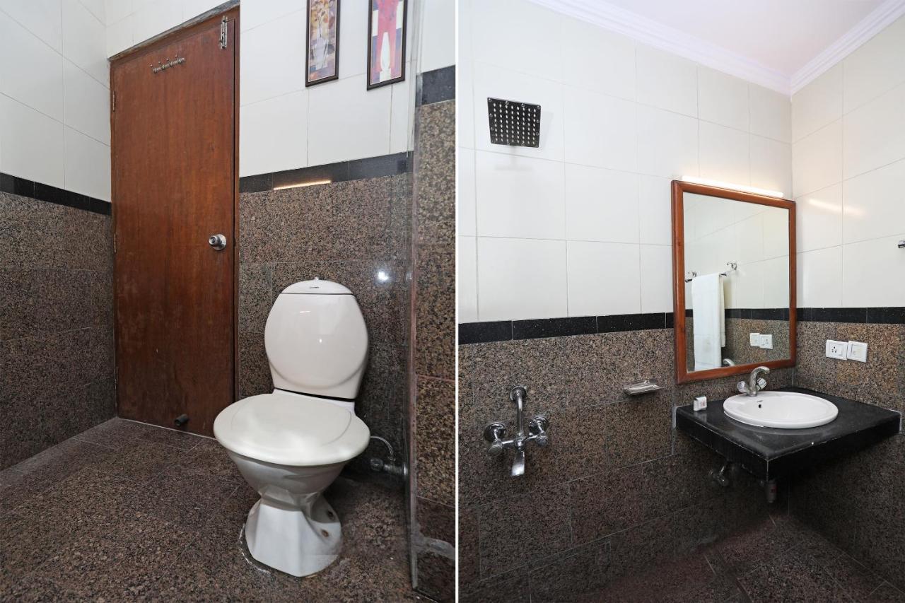 Hotel Capital O 10750 Vivek