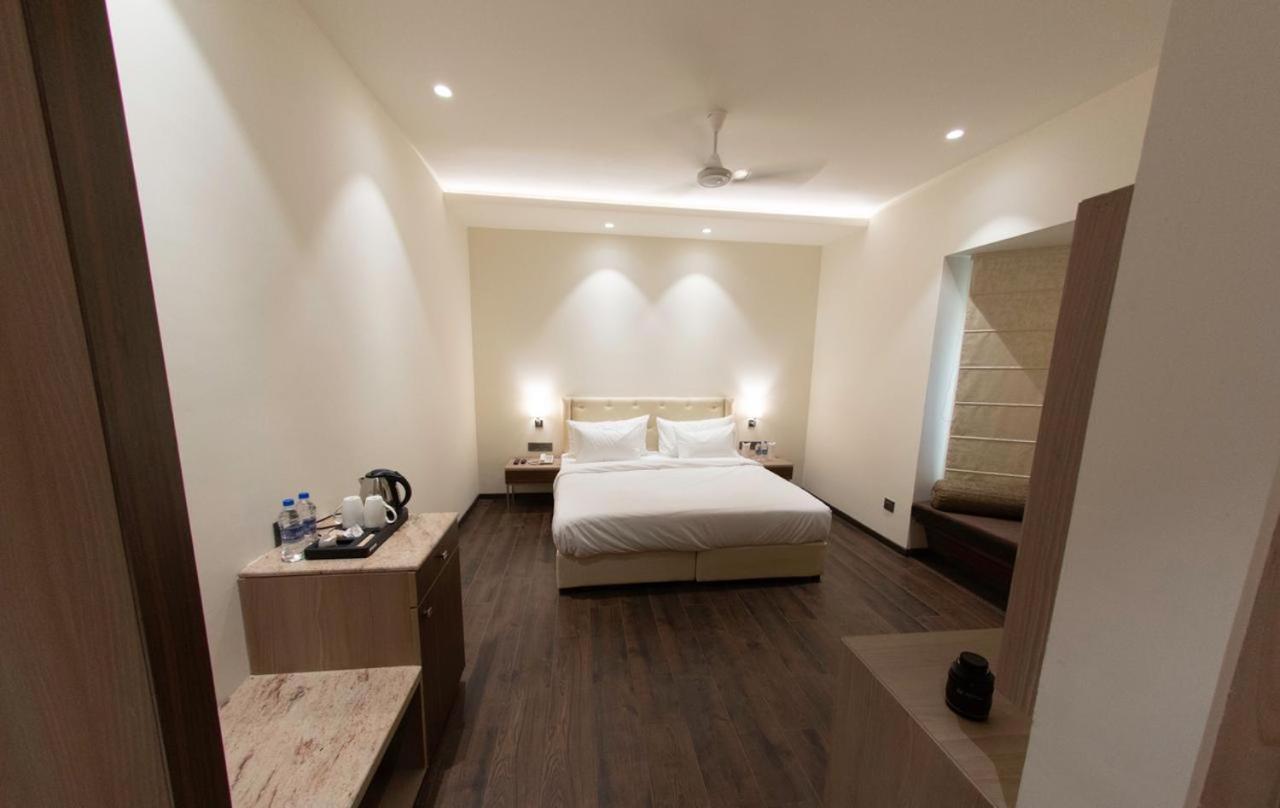 The Bungalow By Sandoz, Lajpat Nagar