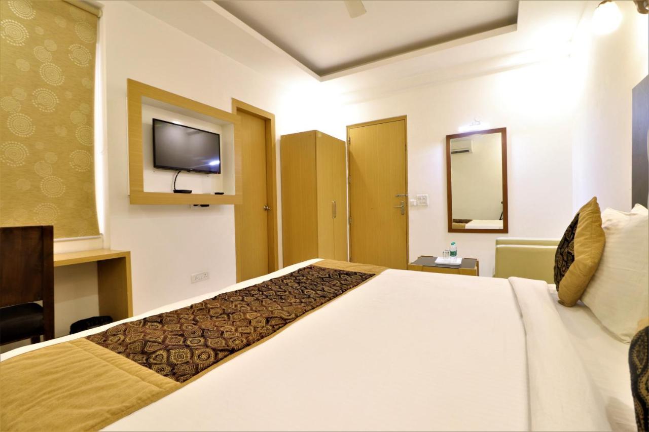 Aeropath Near Igi Airport Delhi