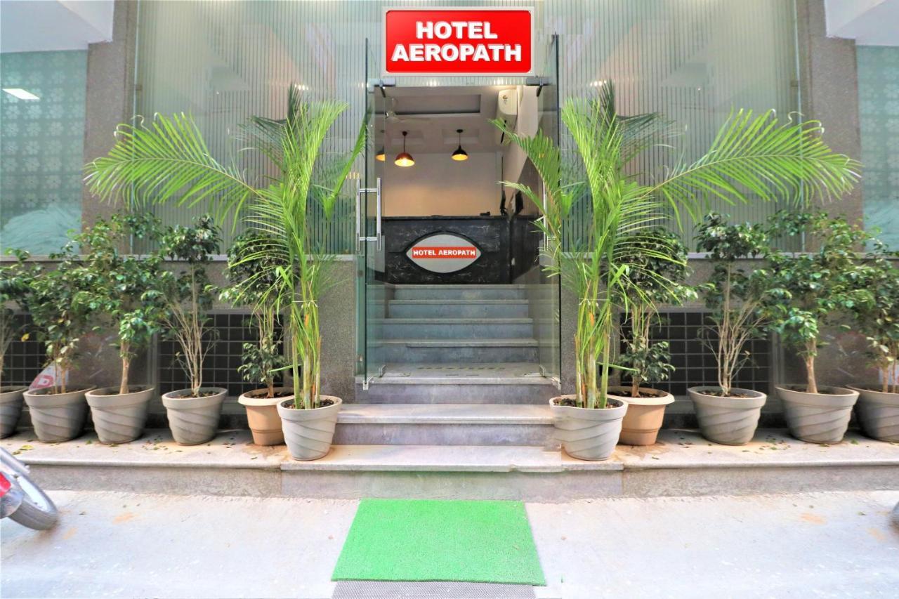 Aeropath Near Igi Airport Delhi Nova Deli