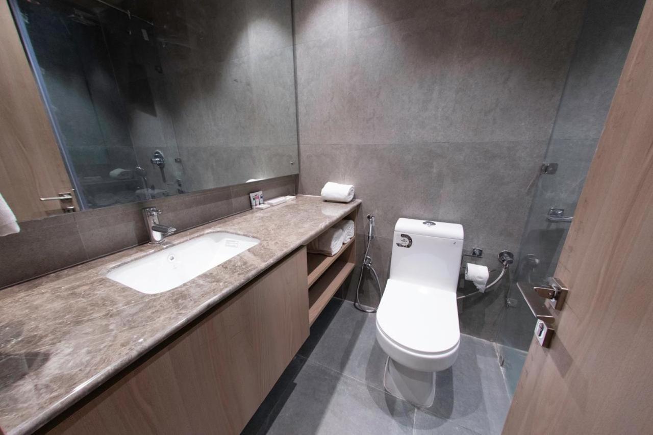 Bed & Breakfast The Bungalow By Sandoz, Lajpat Nagar New Delhi