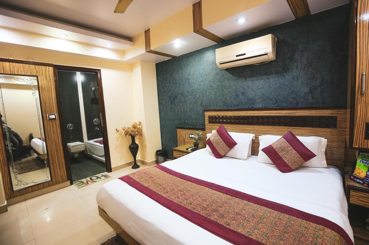 Shivdev International, Near Railway Station New Delhi