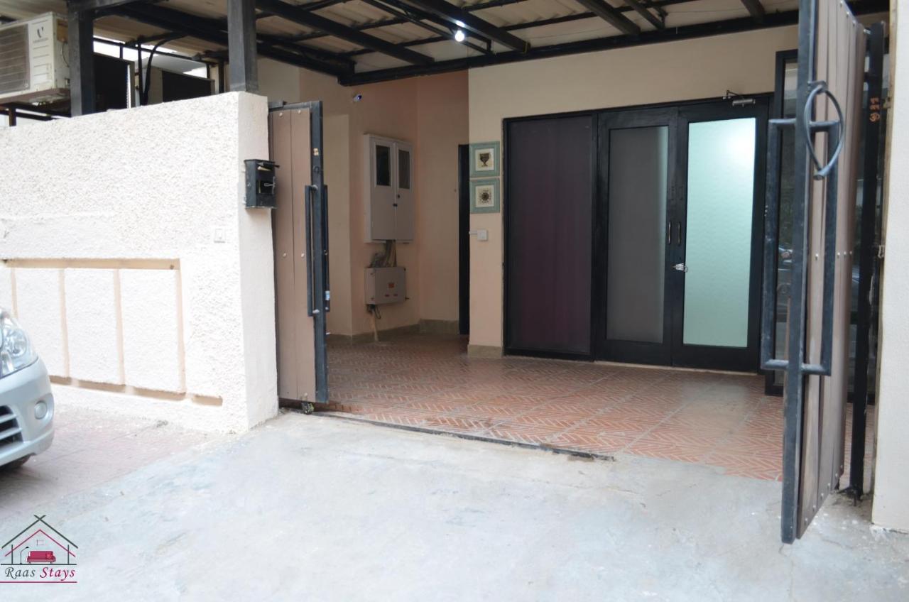 Apartment Spacious 2bhk With Big Bedrooms And Kitchen 7