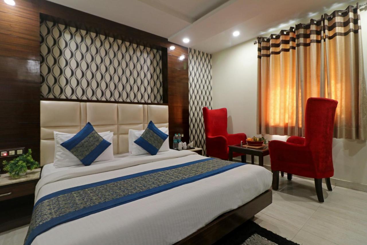 Hotel Mannat International By Mannat New Delhi