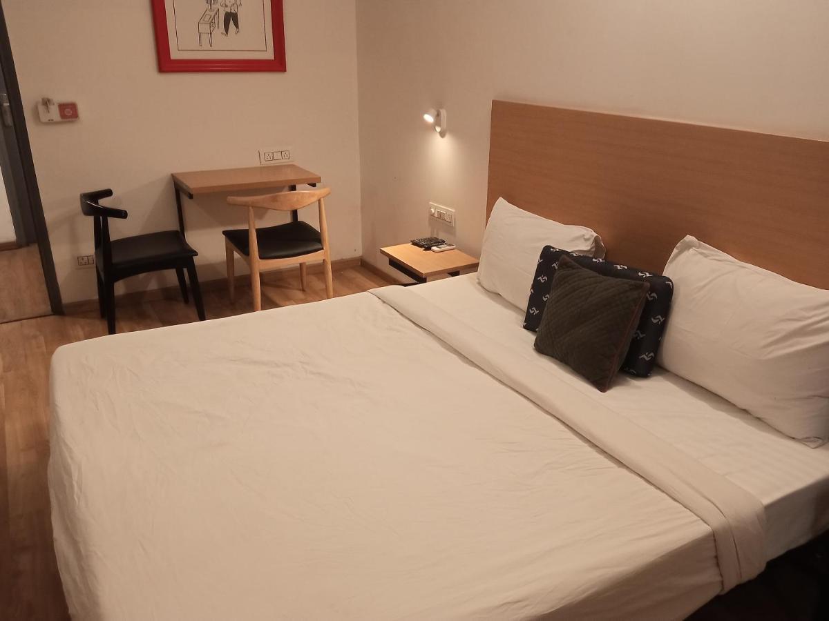 Aura44 Hotel 3*