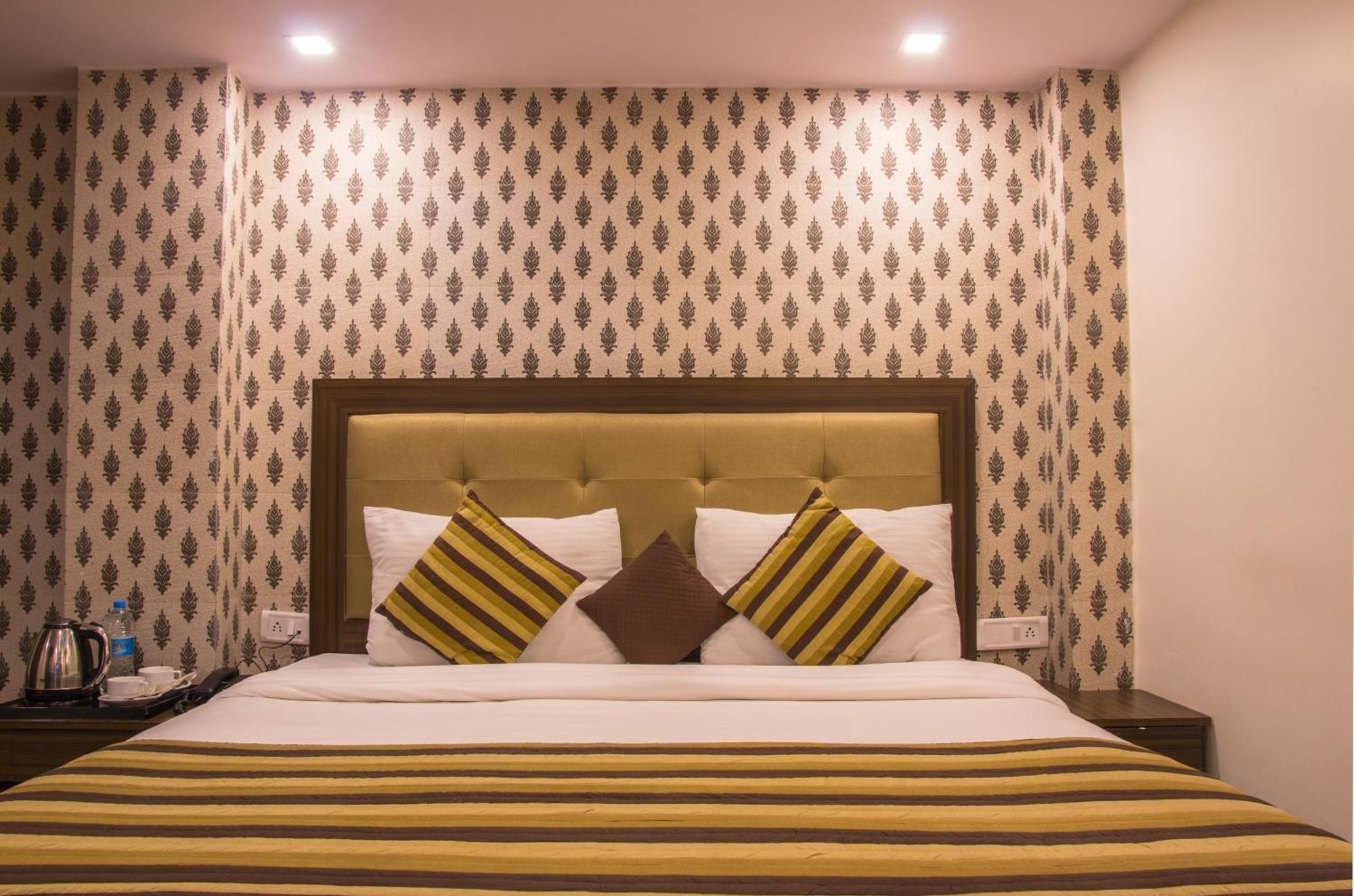 Pawan Plaza Near Sir Ganga Ram Hospital Hotel Delhi (National Capital Territory of India)