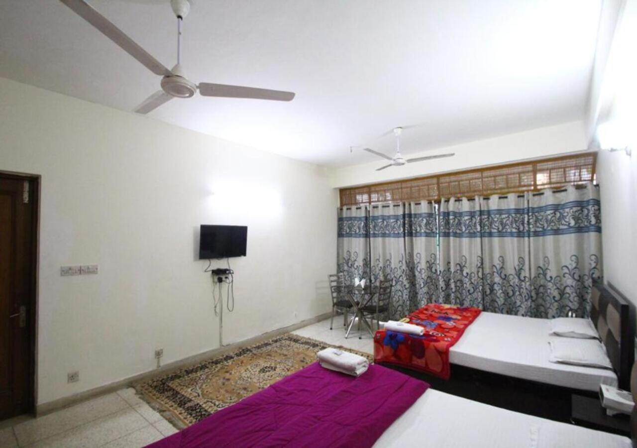 Balo Jagannath Hotel New Delhi