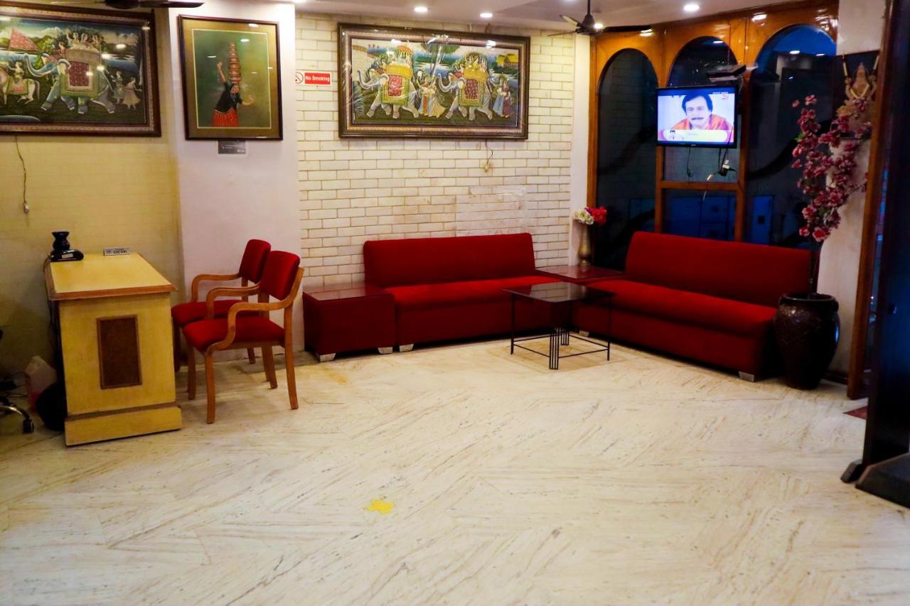 India International Hotel 3*