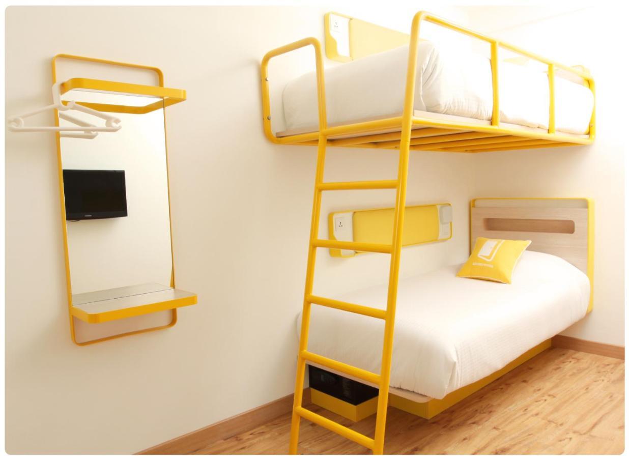 Bloomrooms @ Link Road Hotel New Delhi