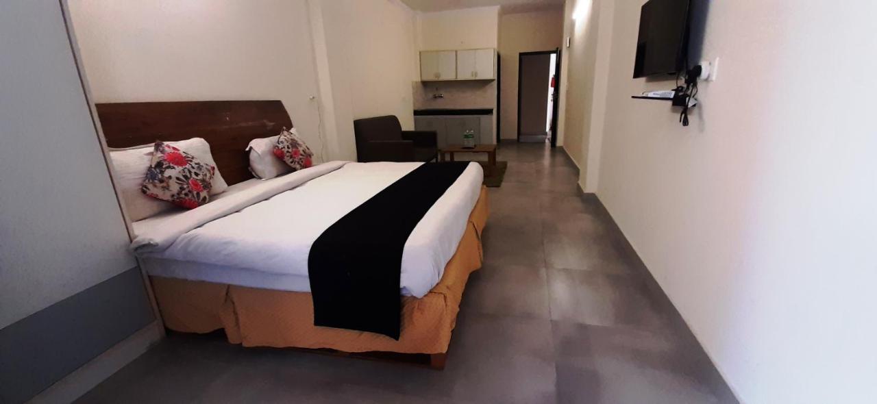 Classy Residency- Hotel 4*