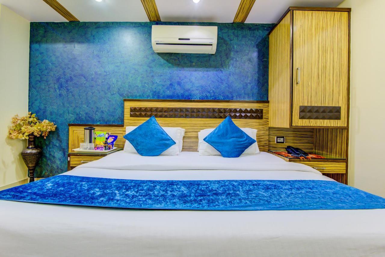 Shivdev International, Near Railway Station Hotel New Delhi