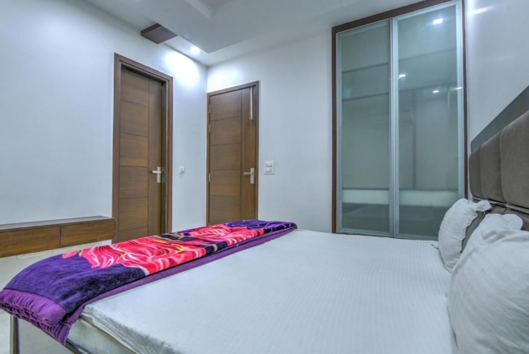 Ideal 3bhk Apartment!downtown *