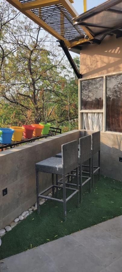 Studio With Terrace Jacuzzi Homestay New Delhi